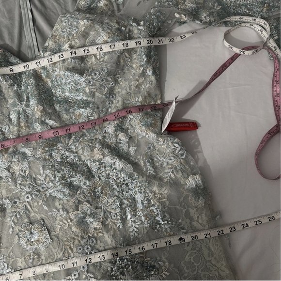 NWT$698 Mac Duggal [ 16 ] Embellished V-Neck Illusion Long Sleeve Gown Sea‎ Mist - Picture 15 of 16